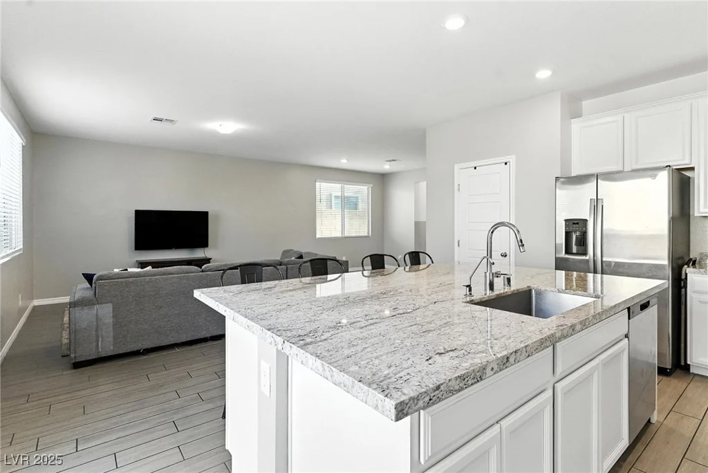5606 Verde Valley, North Las Vegas, NV 89081