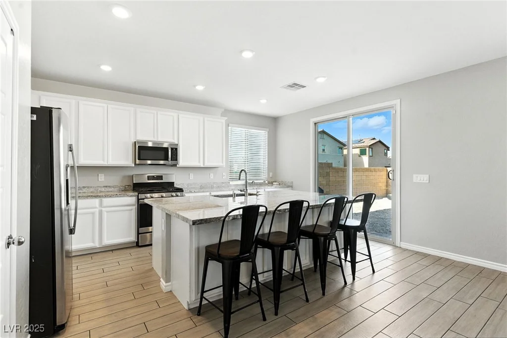 5606 Verde Valley, North Las Vegas, NV 89081