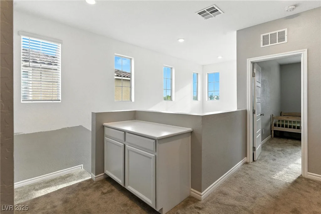 5606 Verde Valley, North Las Vegas, NV 89081
