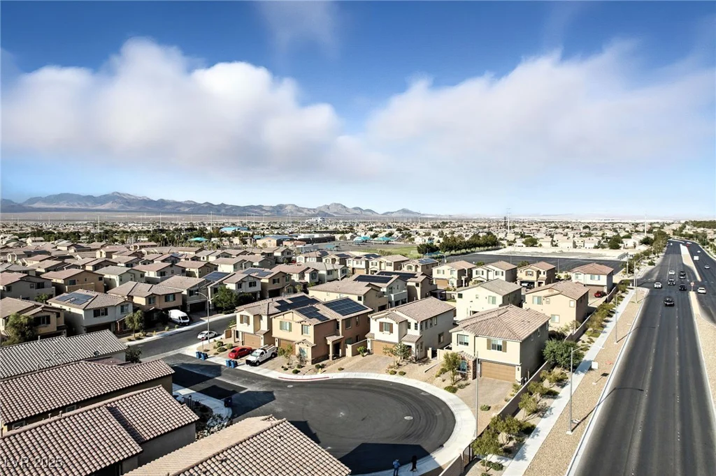 5606 Verde Valley, North Las Vegas, NV 89081