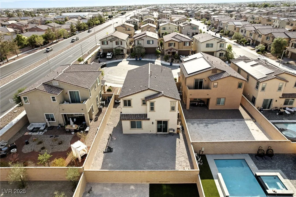 5606 Verde Valley, North Las Vegas, NV 89081