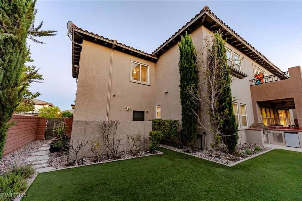 10047 Magical View, Las Vegas, NV 89178