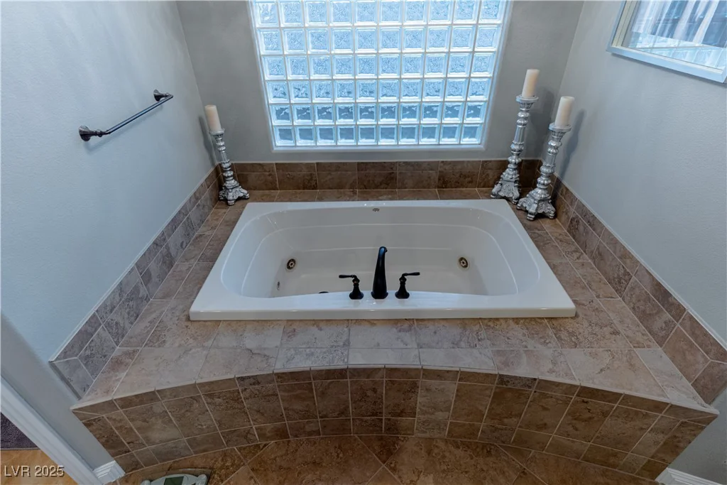10047 Magical View, Las Vegas, NV 89178