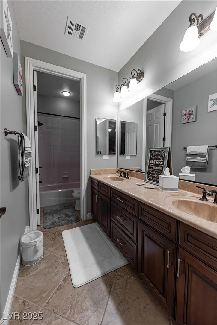 10047 Magical View, Las Vegas, NV 89178