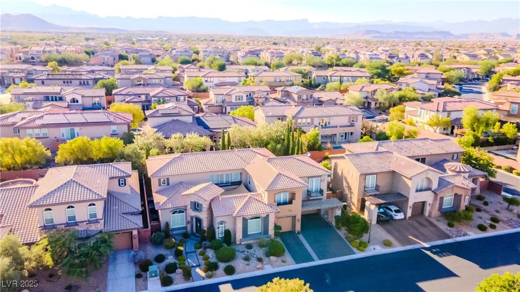 10047 Magical View, Las Vegas, NV 89178