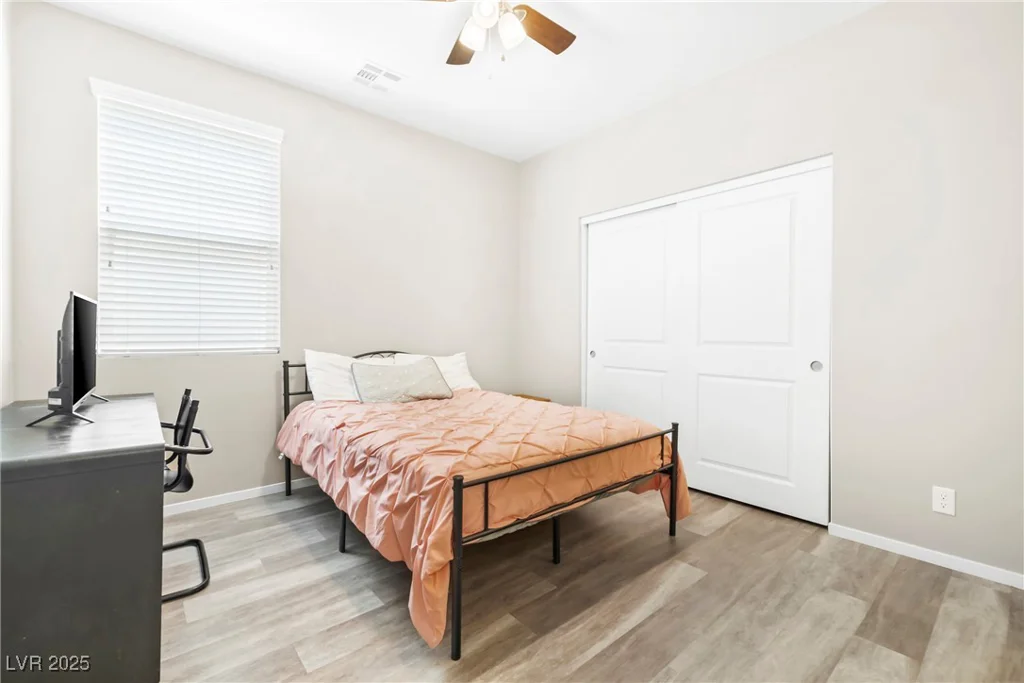 4503 Amberley Ridge, Las Vegas, NV 89115