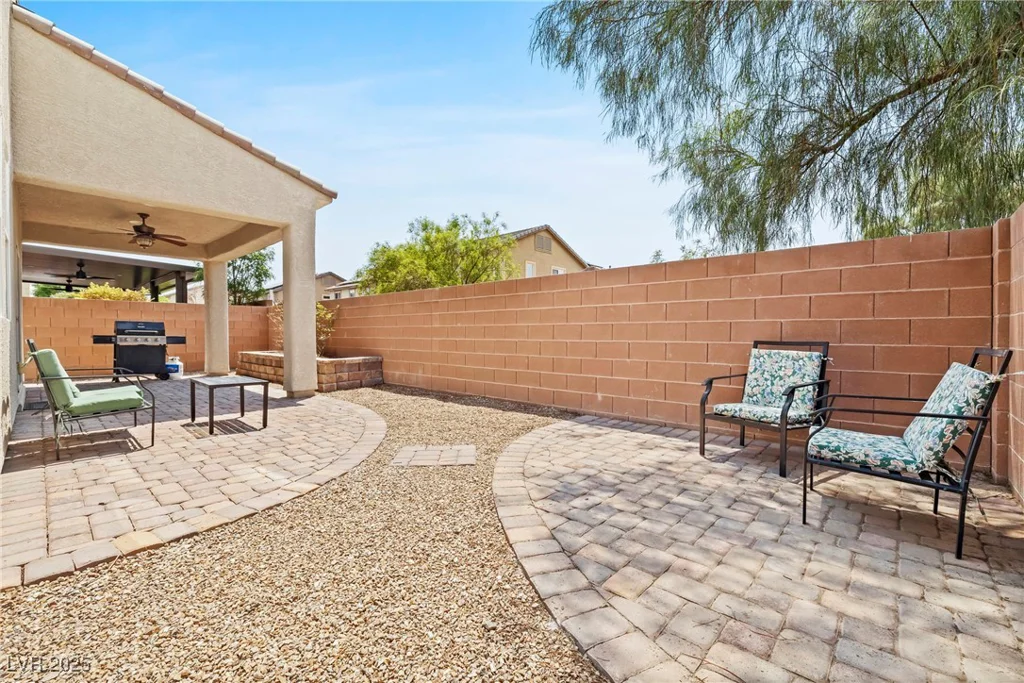 4503 Amberley Ridge, Las Vegas, NV 89115