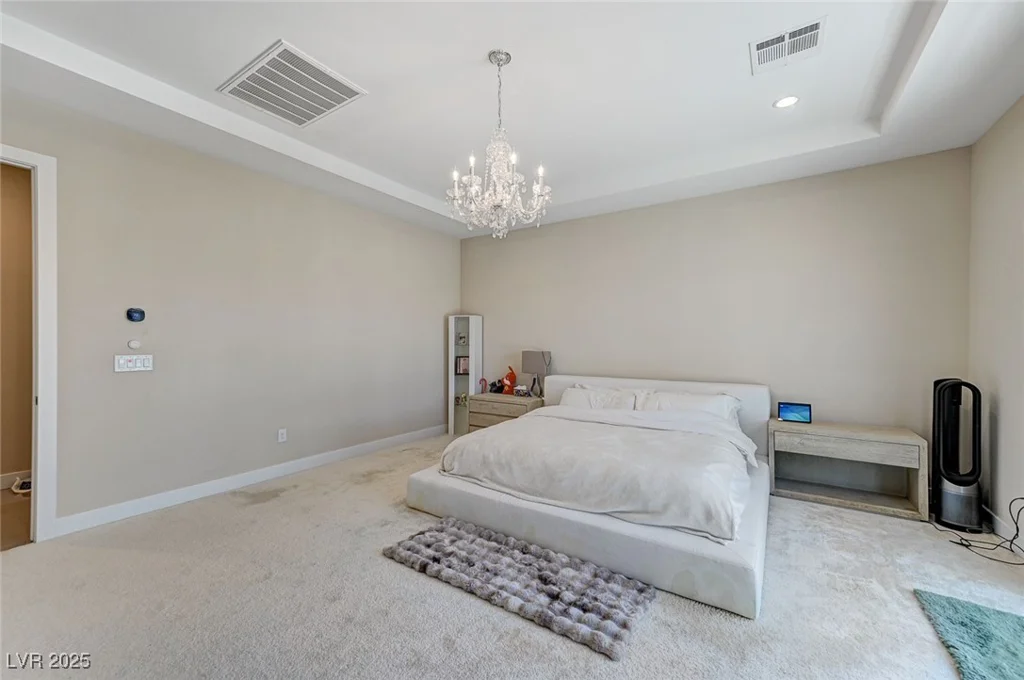7590 Sky Horse, Las Vegas, NV 89113