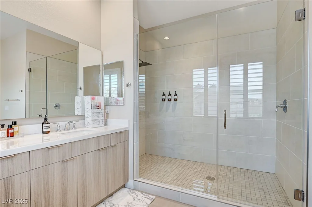 7590 Sky Horse, Las Vegas, NV 89113
