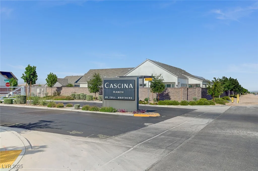 7590 Sky Horse, Las Vegas, NV 89113