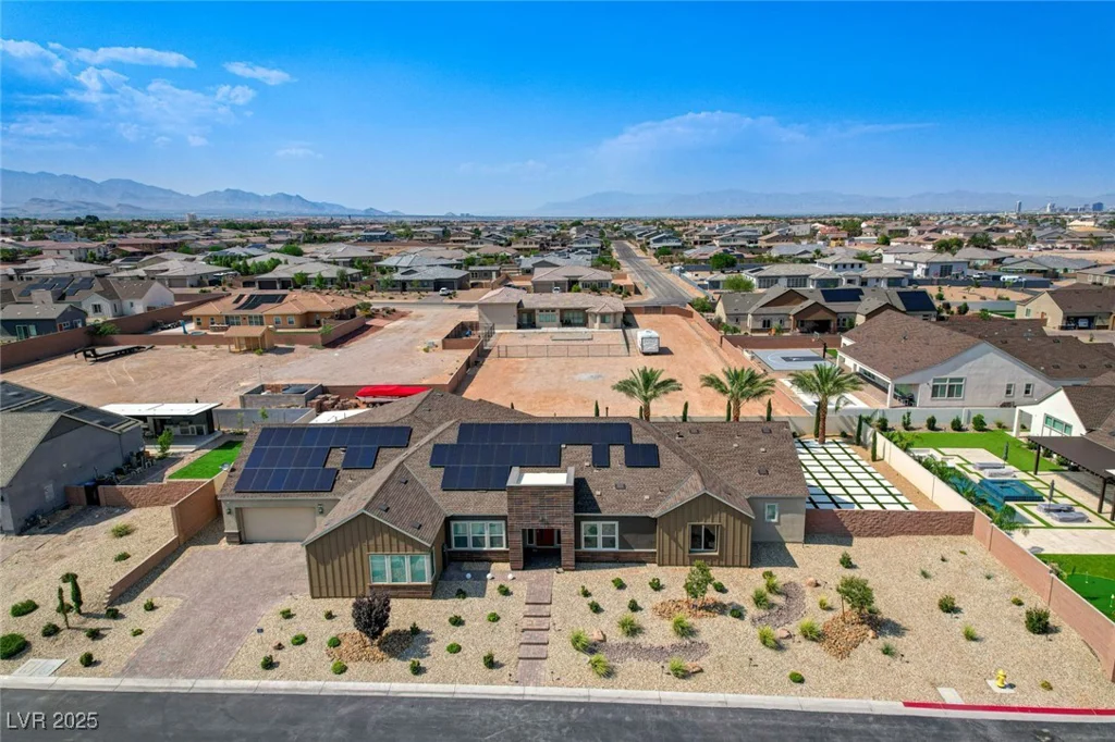 7590 Sky Horse, Las Vegas, NV 89113