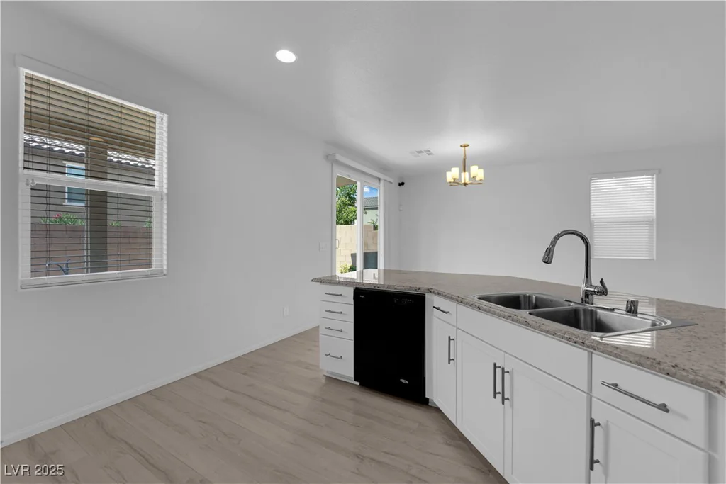 9205 Keystone Ridge, Las Vegas, NV 89148