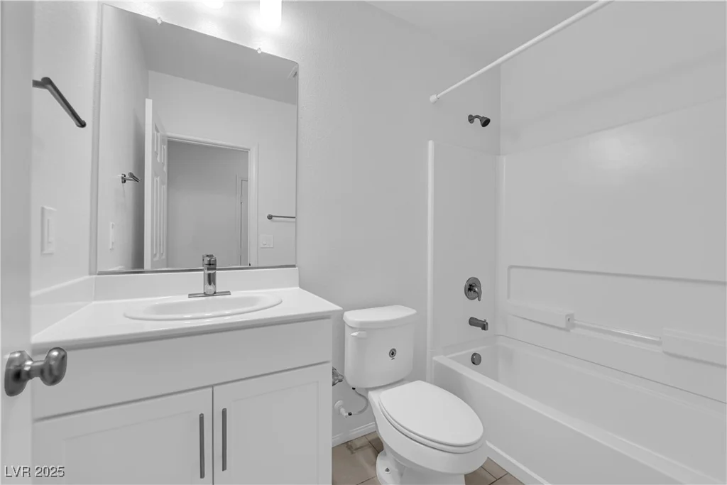 9205 Keystone Ridge, Las Vegas, NV 89148