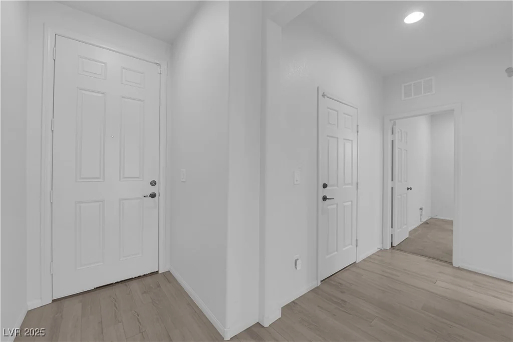 9205 Keystone Ridge, Las Vegas, NV 89148