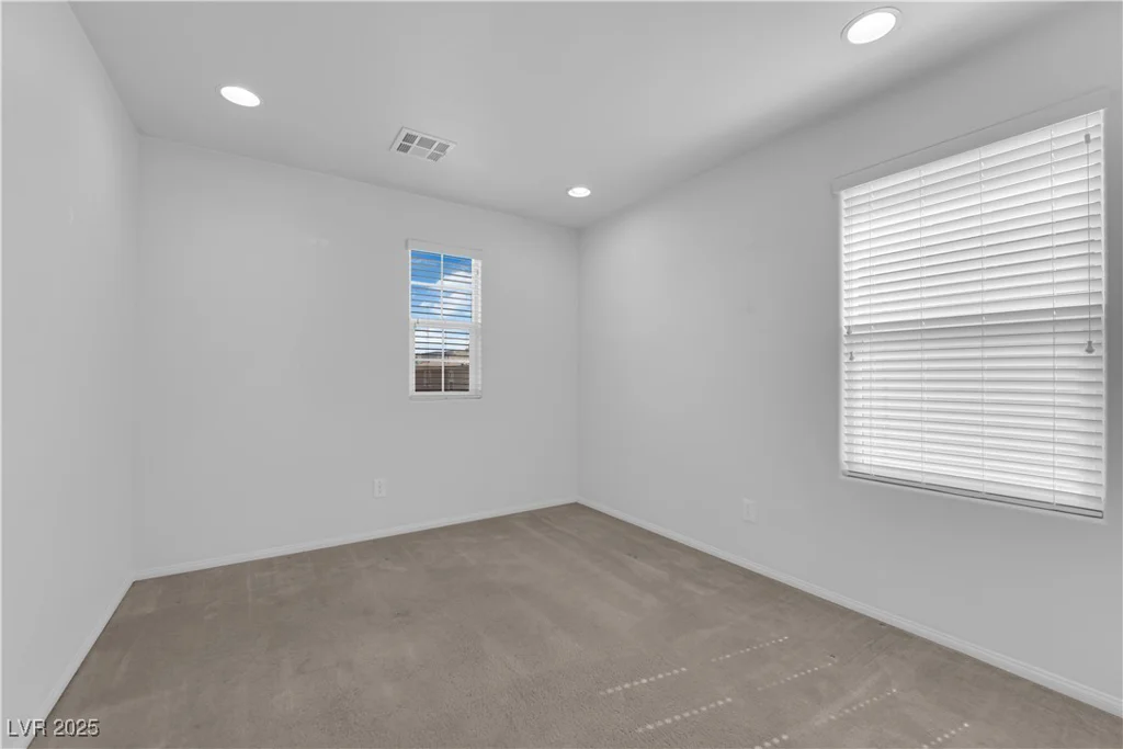 9205 Keystone Ridge, Las Vegas, NV 89148