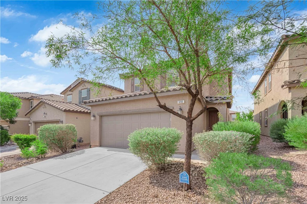 9205 Keystone Ridge, Las Vegas, NV 89148