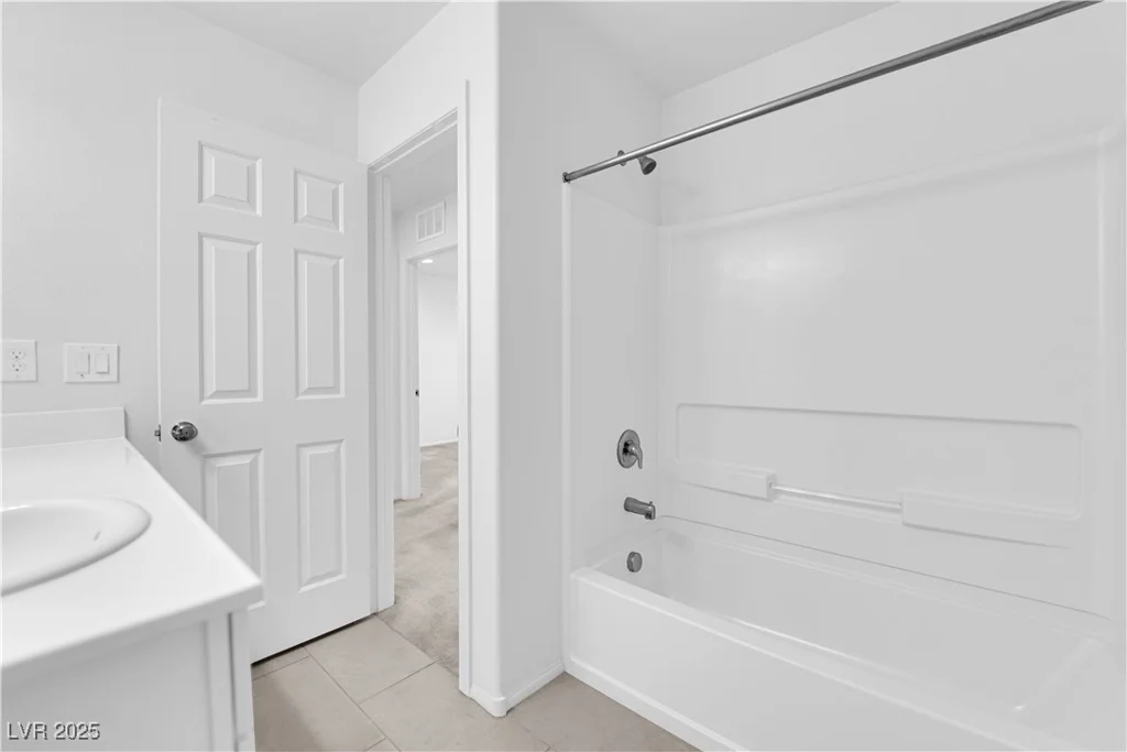 9205 Keystone Ridge, Las Vegas, NV 89148