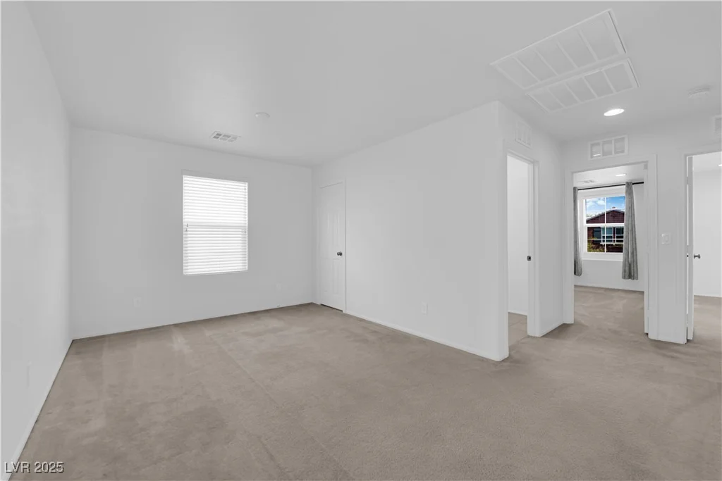 9205 Keystone Ridge, Las Vegas, NV 89148