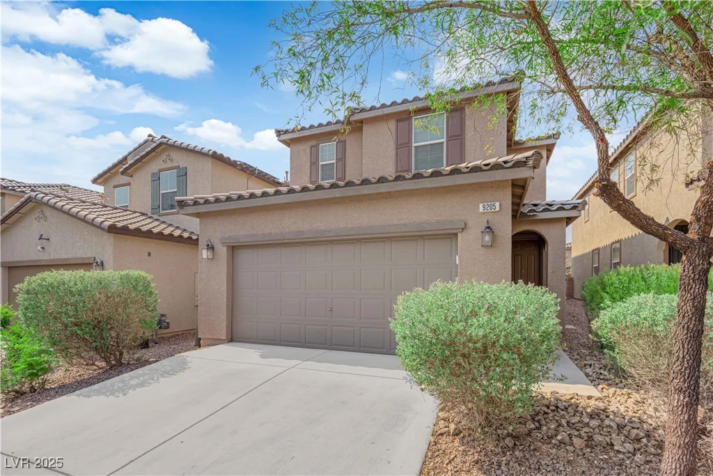 9205 Keystone Ridge, Las Vegas, NV 89148