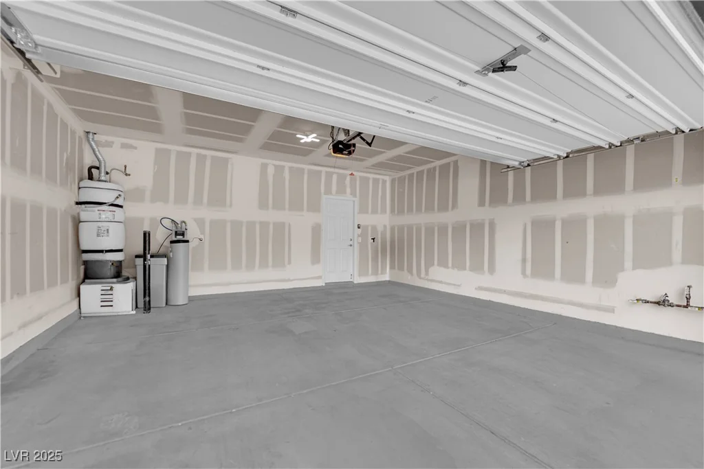 9205 Keystone Ridge, Las Vegas, NV 89148