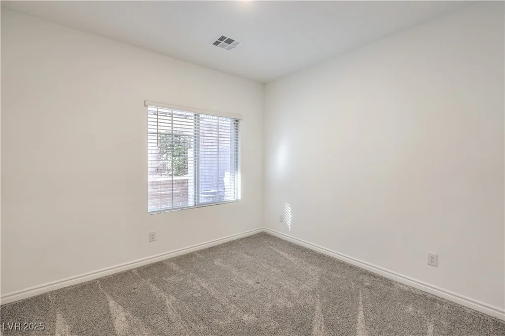 600 Carriage Hill, Las Vegas, NV 89138