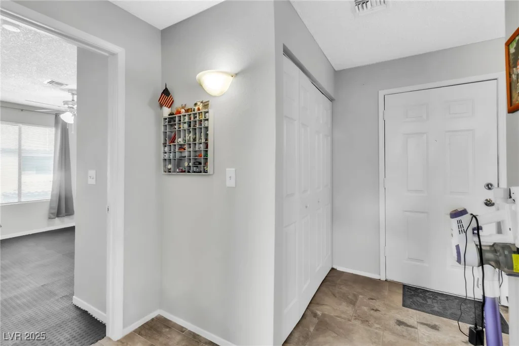 2995 Sunset, Las Vegas, NV 89120