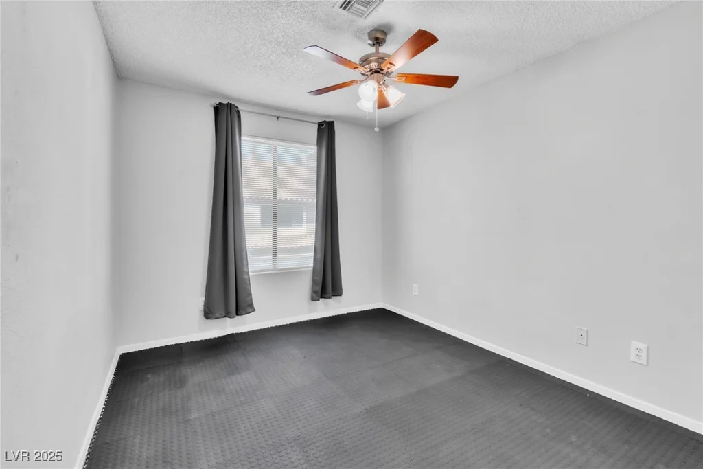 2995 Sunset, Las Vegas, NV 89120