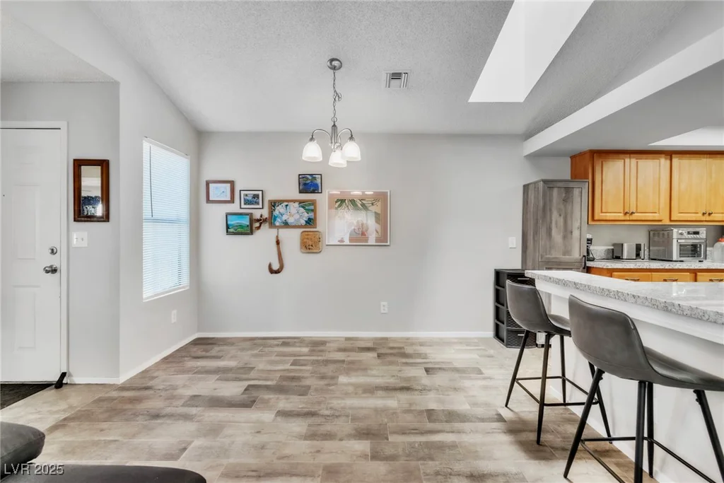 2995 Sunset, Las Vegas, NV 89120