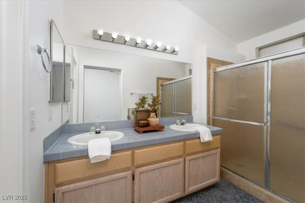 1414 Reebok, Henderson, NV 89014