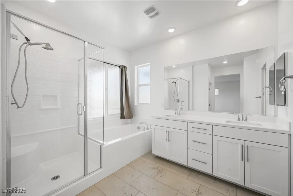 175 Strada Fontana, Henderson, NV 89011
