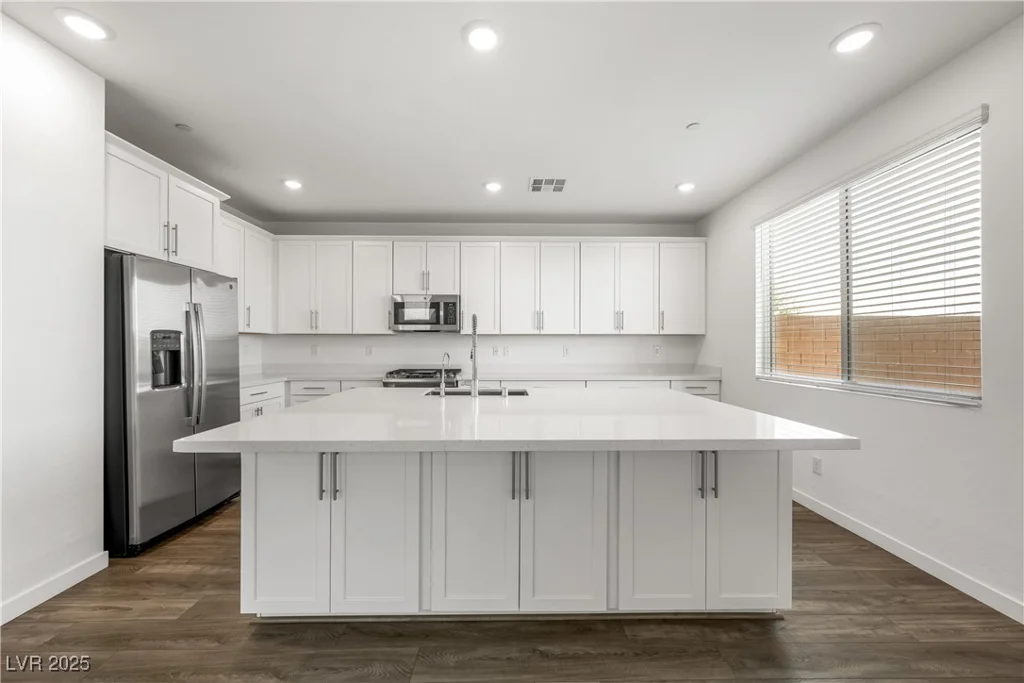 175 Strada Fontana, Henderson, NV 89011