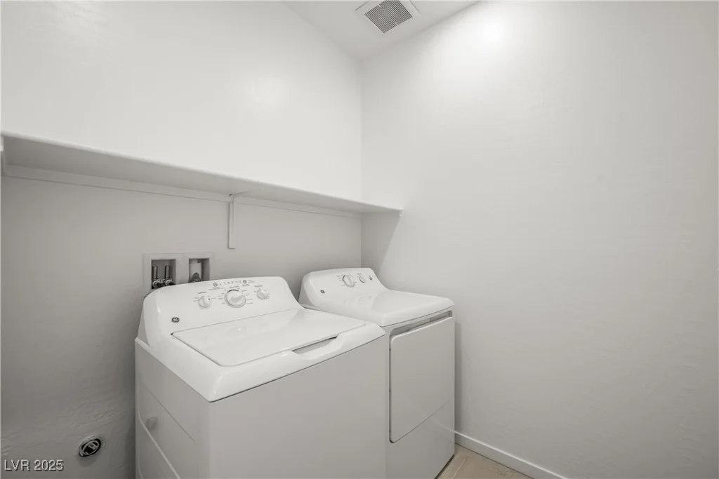 175 Strada Fontana, Henderson, NV 89011