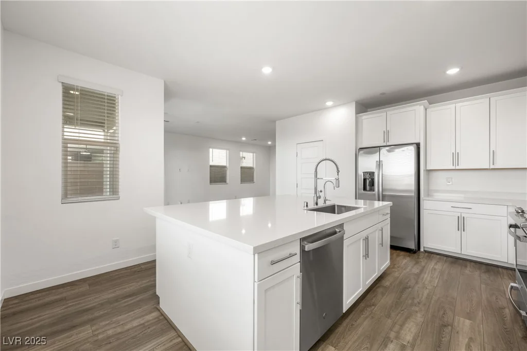 175 Strada Fontana, Henderson, NV 89011