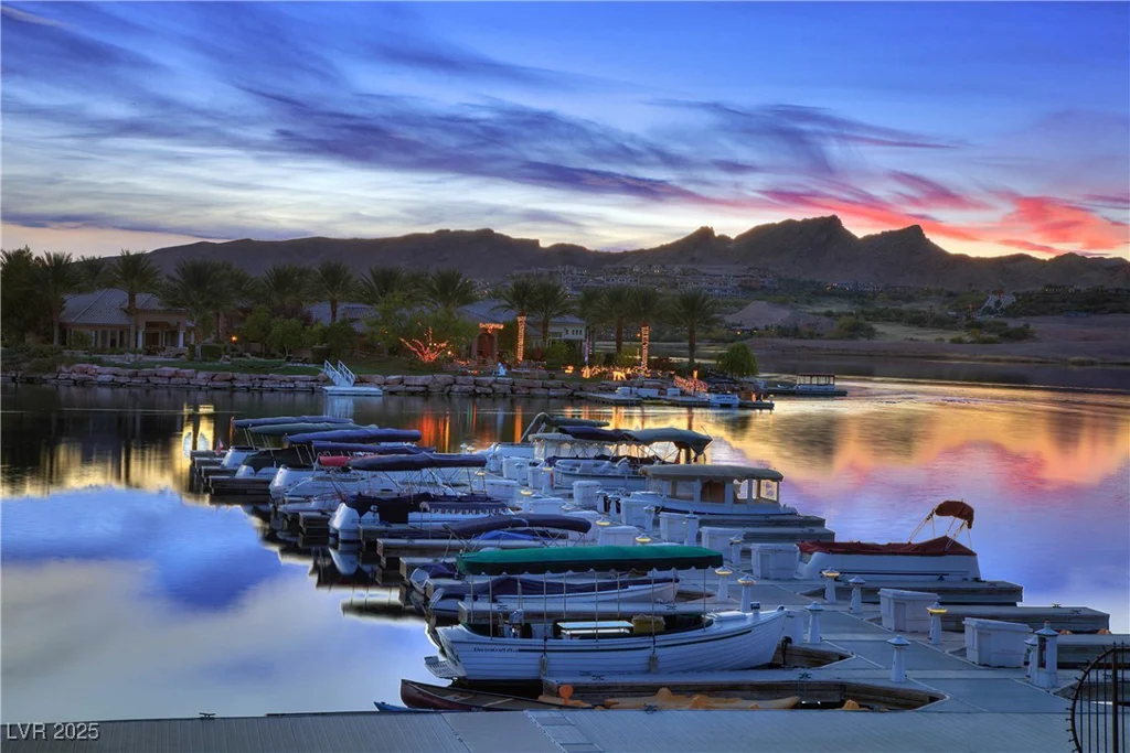 175 Strada Fontana, Henderson, NV 89011