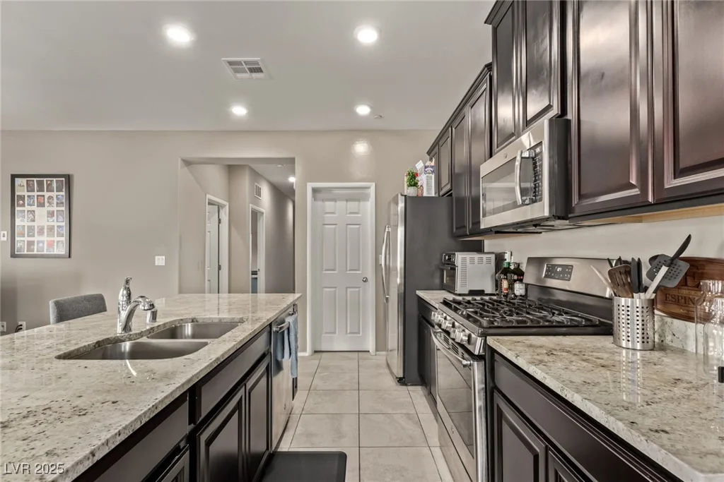 4466 Verdon, North Las Vegas, NV 89031