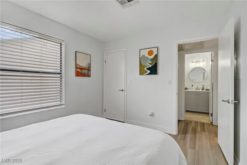 5171 Lindell, Las Vegas, NV 89118