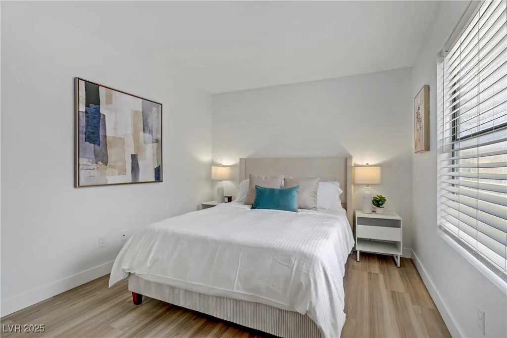 5171 Lindell, Las Vegas, NV 89118
