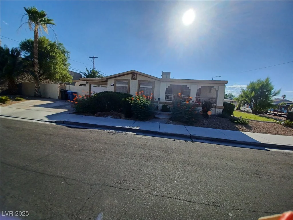 1101 Leonard, Las Vegas, NV 89106