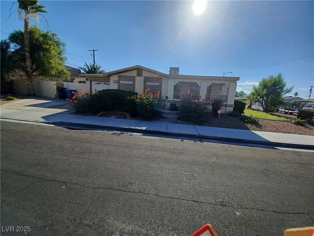 1101 Leonard, Las Vegas, NV 89106