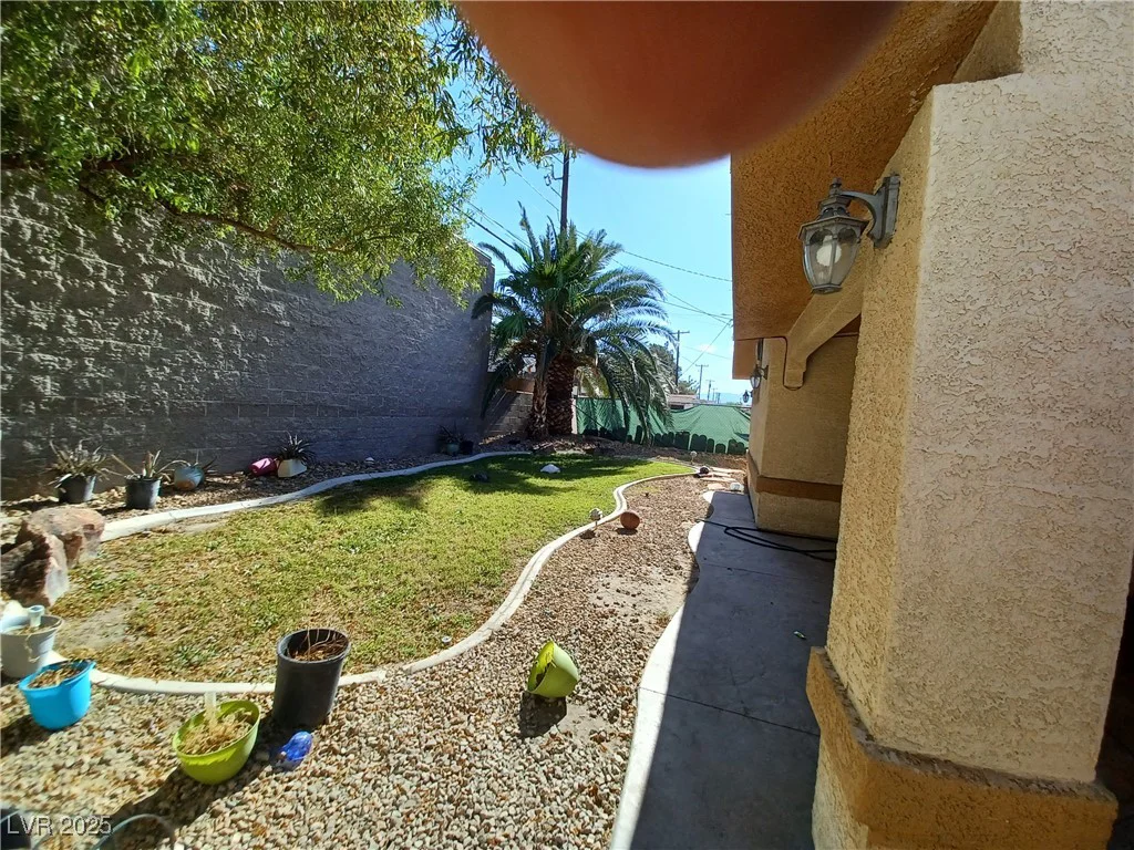 1101 Leonard, Las Vegas, NV 89106