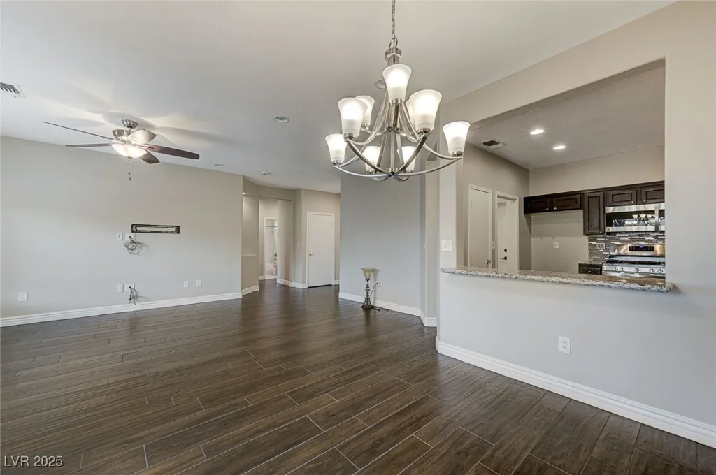 10616 Sky Meadows, Las Vegas, NV 89134