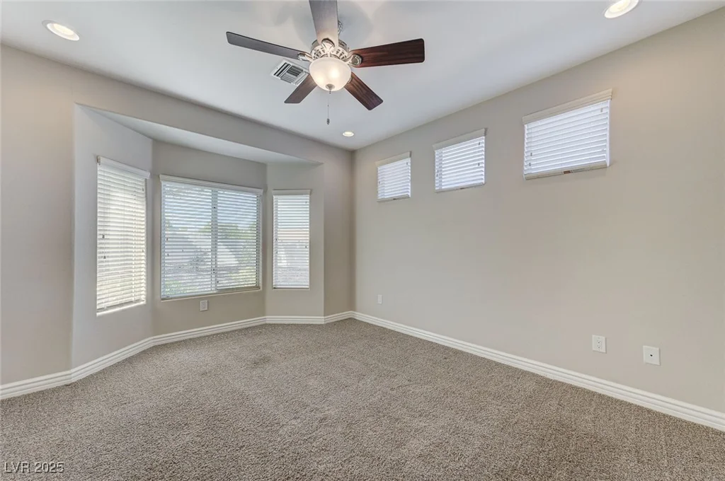 10616 Sky Meadows, Las Vegas, NV 89134