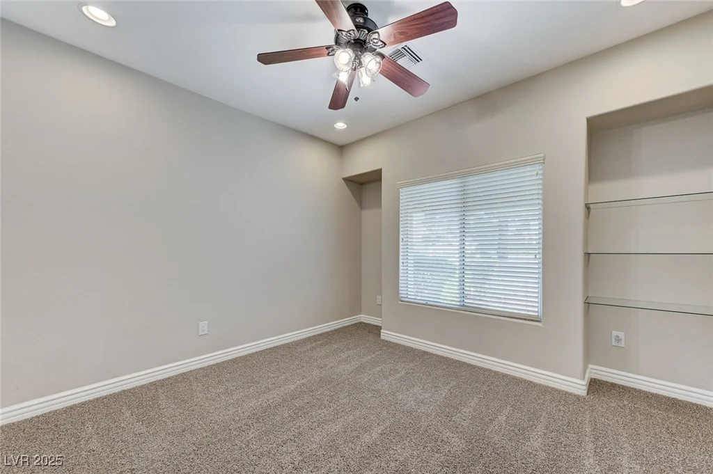 10616 Sky Meadows, Las Vegas, NV 89134