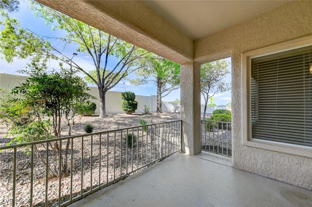 10616 Sky Meadows, Las Vegas, NV 89134