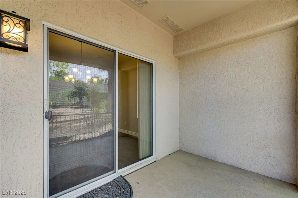 10616 Sky Meadows, Las Vegas, NV 89134