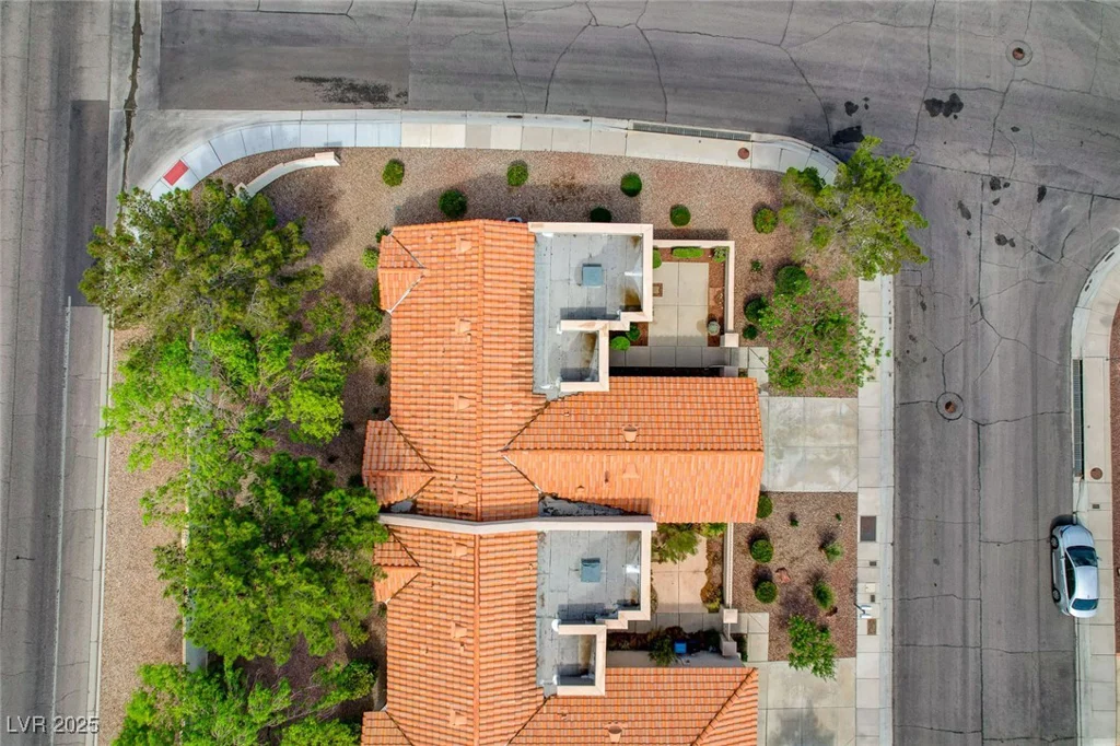 10616 Sky Meadows, Las Vegas, NV 89134