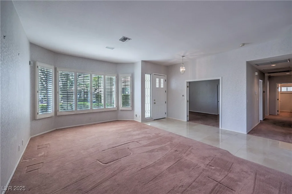 1601 Sun Ridge, Las Vegas, NV 89117