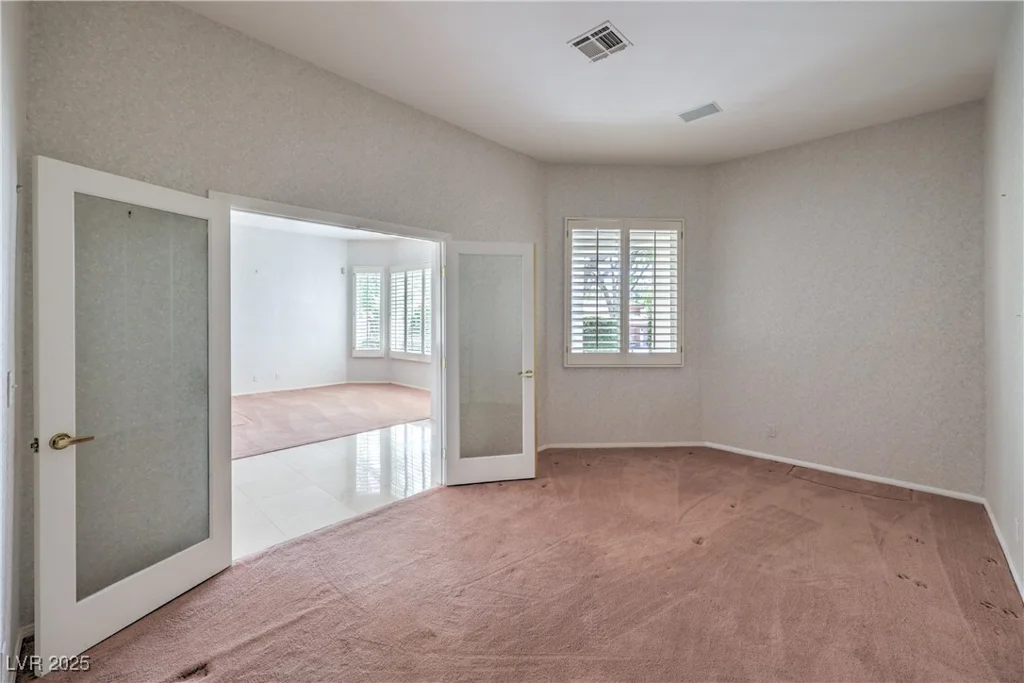 1601 Sun Ridge, Las Vegas, NV 89117