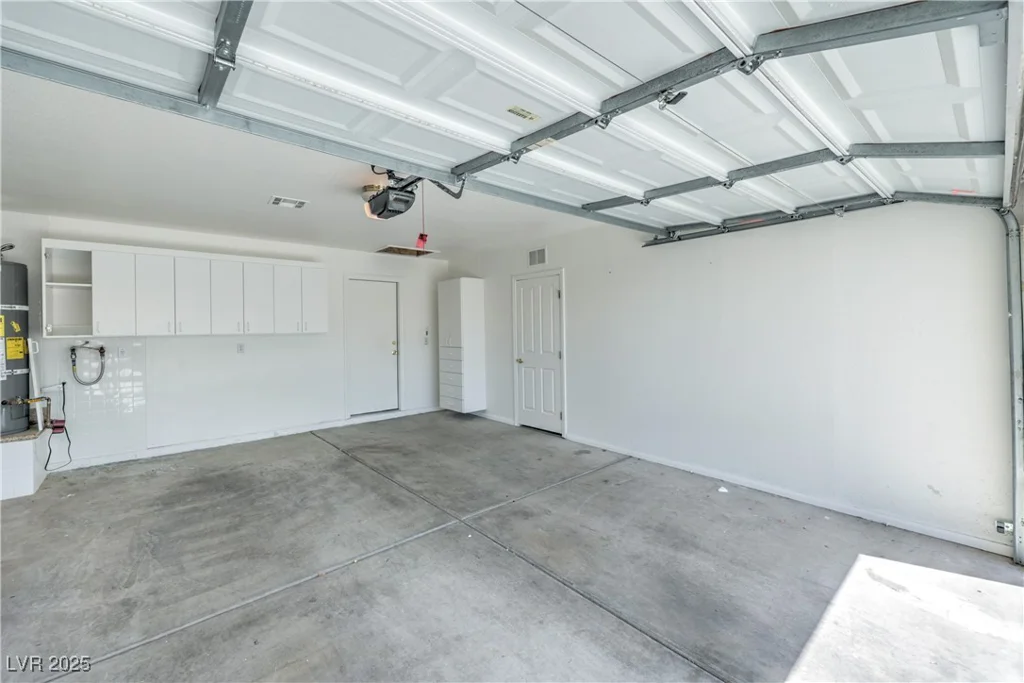 1601 Sun Ridge, Las Vegas, NV 89117