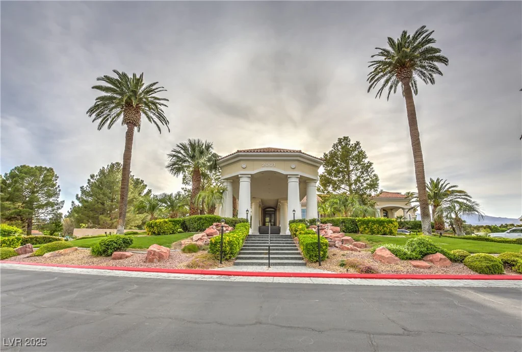 1601 Sun Ridge, Las Vegas, NV 89117